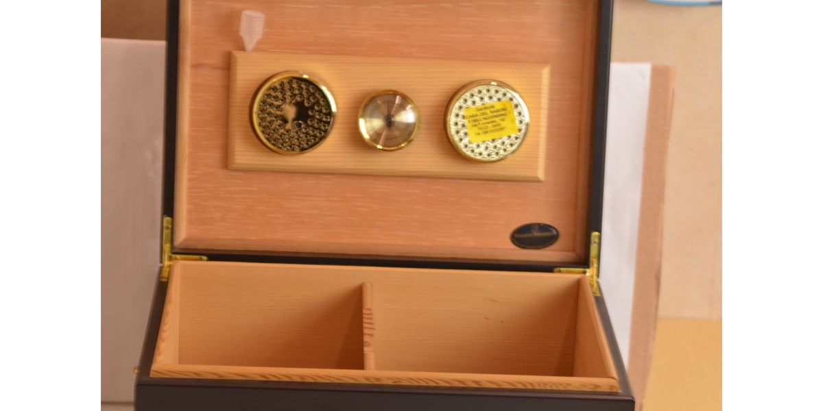 CESARE BARONTINI SCATOLA PORTASIGARI CON CASSETTO