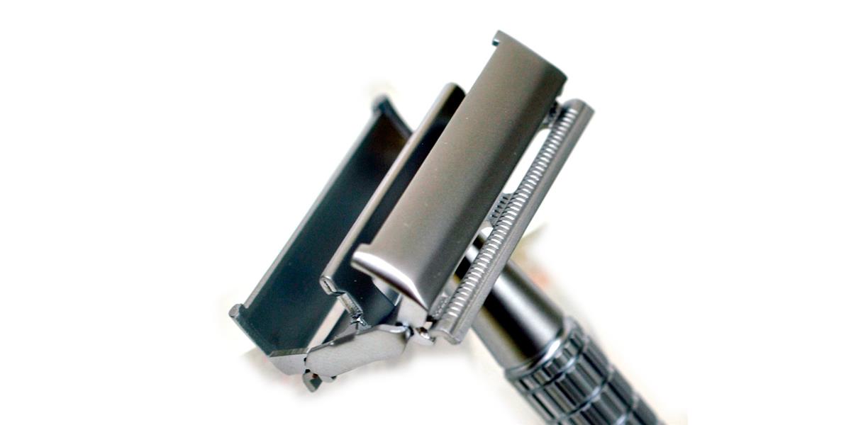 RAZOR TIMOR 42089 CLOSED COMB