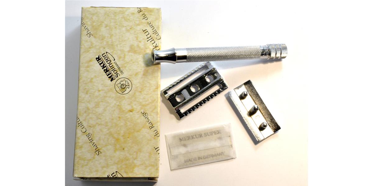 MERKUR 90 23 001 CLOSED COMB